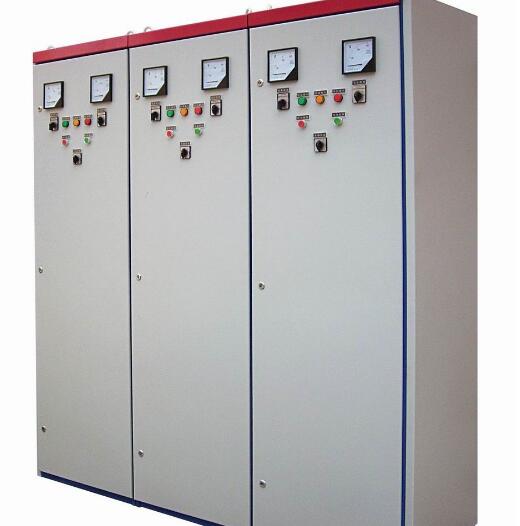   配電柜為什么要進(jìn)行電容補(bǔ)償？