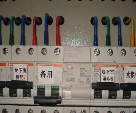 照明配電箱安裝要求與規(guī)范是什么？